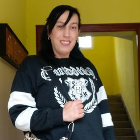 Lucía, Niñera o canguro en Narón
