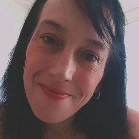 Lucía, Niñera o canguro en Narón