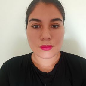 Tifani, Babysitter in La Llagosta