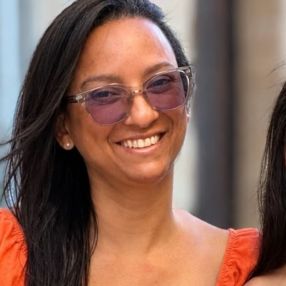 Juliana, Niñera o canguro en Elche