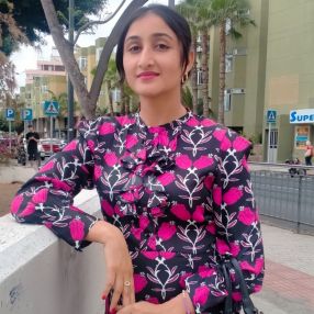 Sapna, Babysitter in Puerto de la Cruz