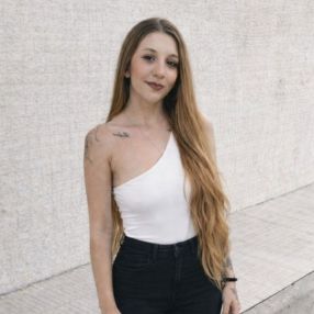 Nuria, Niñera o canguro en Navalmoral de la Mata