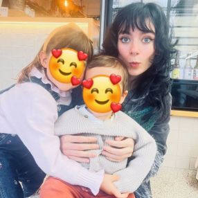 Matilde, Babysitter in El Masnou