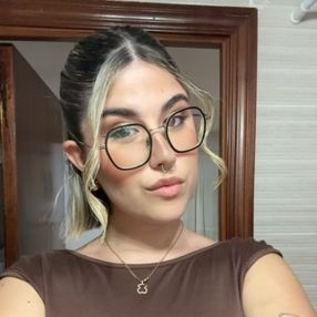 Lucya, Niñera o canguro en Lugo de Llanera