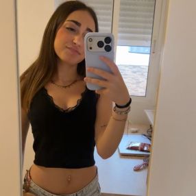 Alicia, Niñera o canguro en Bigastro