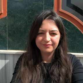Paula, Babysitter in Castelló