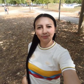 Sandy  yazmin, Niñera o canguro en Anglès