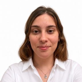 Judith, Niñera o canguro en Andoain