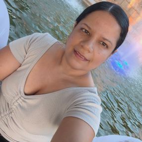 Luz Stephany, Niñera o canguro en Zaragoza