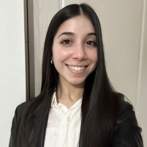 Florencia, Babysitter in San Cristóbal de La Laguna
