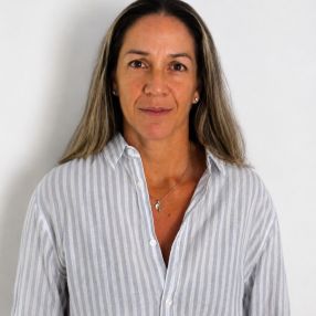 Sandra, Babysitter in Masanasa