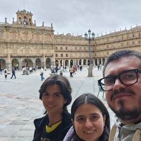 Eryka andrea, Familia en Valdemoro