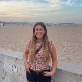 Maren, Babysitter in Tolosa