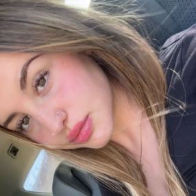 Natalia, Niñera o canguro en Loja