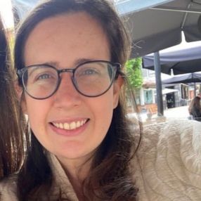 Maria Teresa, Niñera o canguro en San Martín del Rey Aurelio