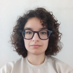 Nazaret, Babysitter in Barbate