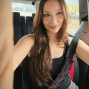 Iza, Babysitter in Ponteareas