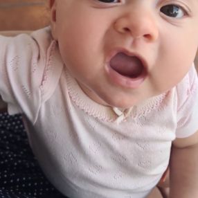 Lusa, Babysitter in El Tiemblo