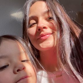Andrea Johana, Babysitter in Alcácer