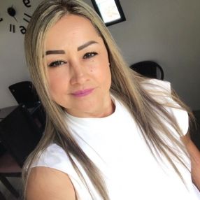 Orfanny, Niñera o canguro en Agramunt