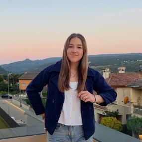 Maria, Niñera o canguro en Aiguafreda