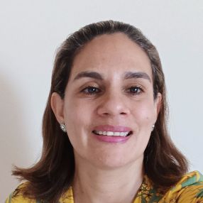 Adriana, Babysitter in Torrijos
