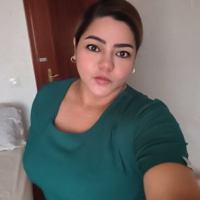 Claudia  Patricia, Niñera o canguro en Puzol