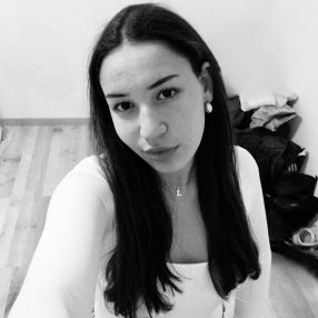 Ludmila, Niñera o canguro en L'Ametlla de Mar