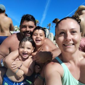 Emilia, Family in Mairena del Alcor