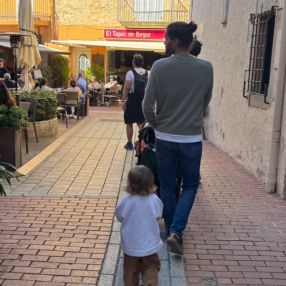Alexia, Family in Begur
