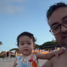 Lopez, Familia en Girona