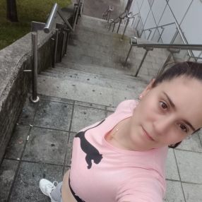 Vanessa, Babysitter in Baracaldo