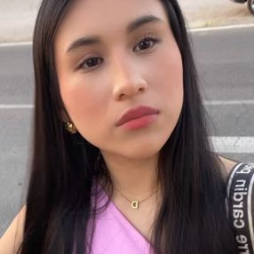 Daniela, Niñera o canguro en Almacelles