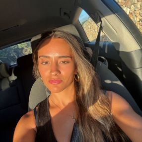 Julia, Babysitter in Begur