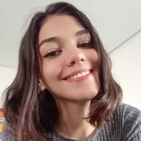 María, Niñera o canguro en Torrelavega