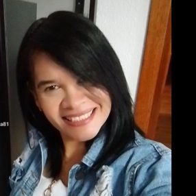 Guneida, Niñera o canguro en Cobeña