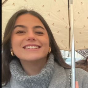 Berta, Niñera o canguro en Valdemorillo