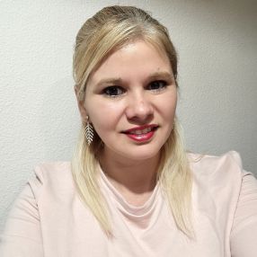 Andrea, Babysitter in San Juan de Alicante
