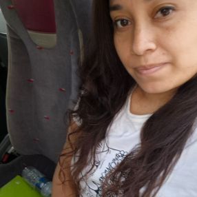 Jhomayra Alejandra, Niñera o canguro en Monzón