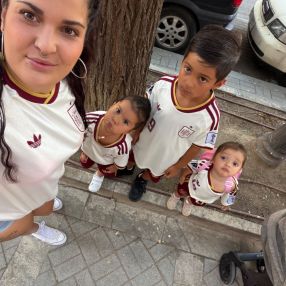 Eva, Family in Aranjuez