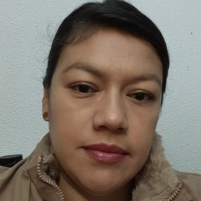 Mirian, Niñera o canguro en Villena