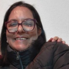 Ymara, Niñera o canguro en La Bañeza