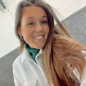 Rocio, Niñera o canguro en El Condado