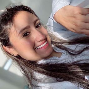Camila, Niñera o canguro en Teulada