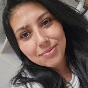 Laura, Niñera o canguro en Santurce