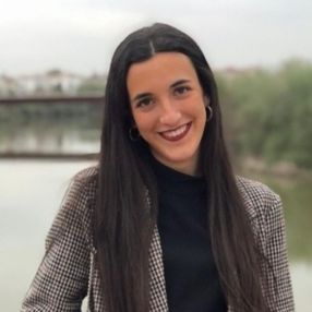 Carmen, Niñera o canguro en Córdoba