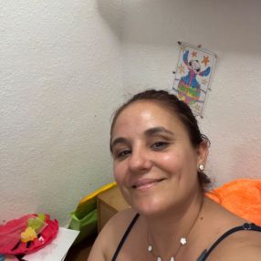 Dielanys, Babysitter in la Nucia