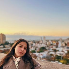 Iris Martina, Niñera o canguro en Torrox