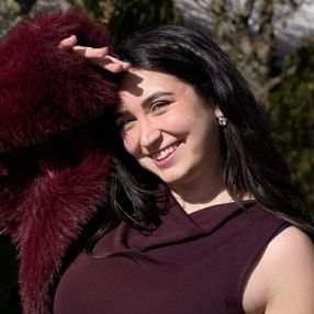 Nerea, Babysitter in Santa Amalia