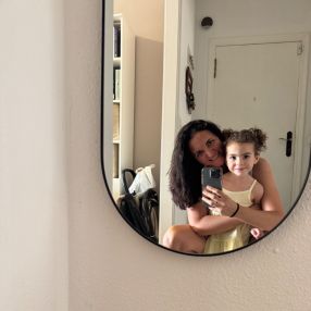 Nerea, Family in Manises